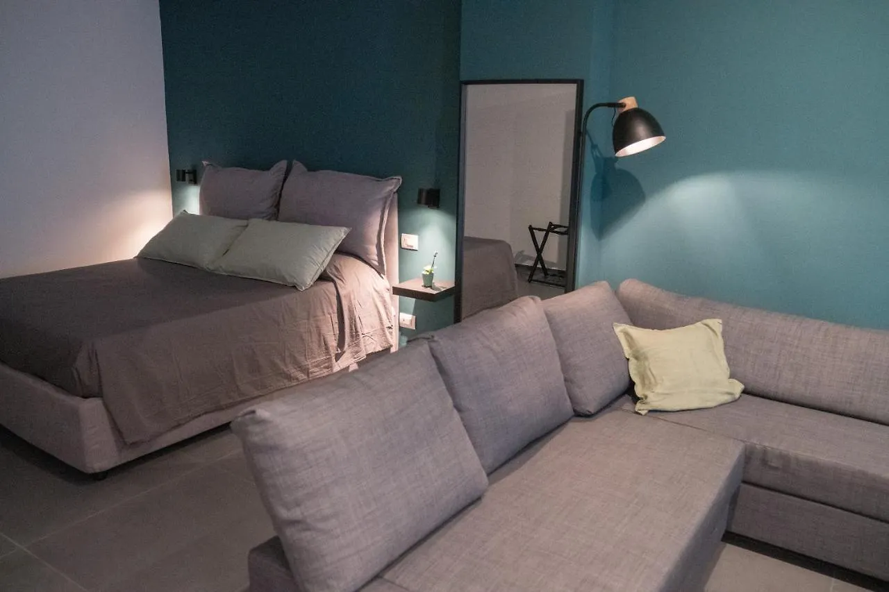 Okto Apartments Milazzo Itálie
