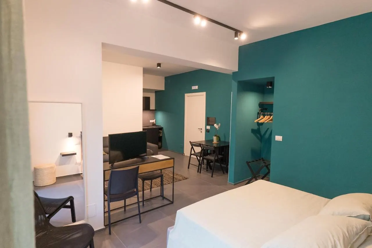 Okto Apartments Milazzo 0*,