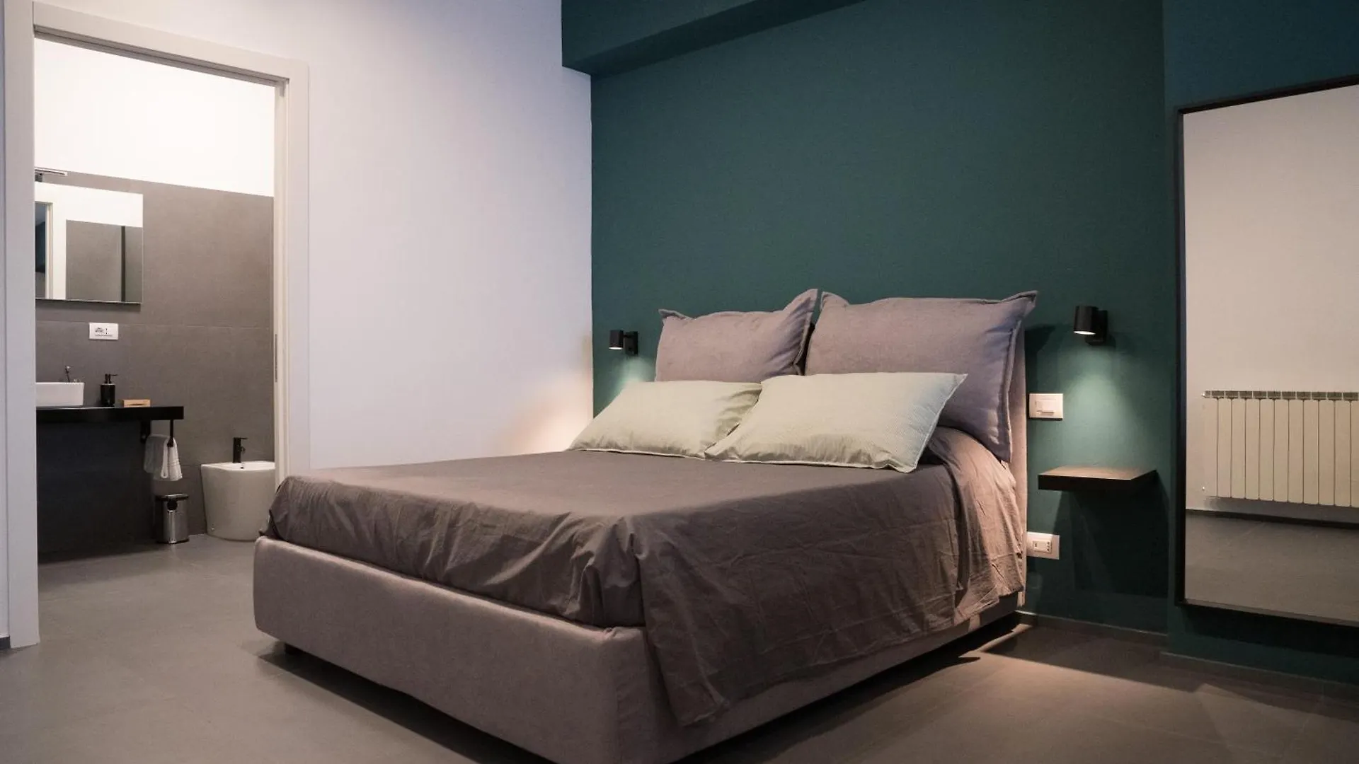 Bed & Breakfast Okto Apartments Milazzo Italy