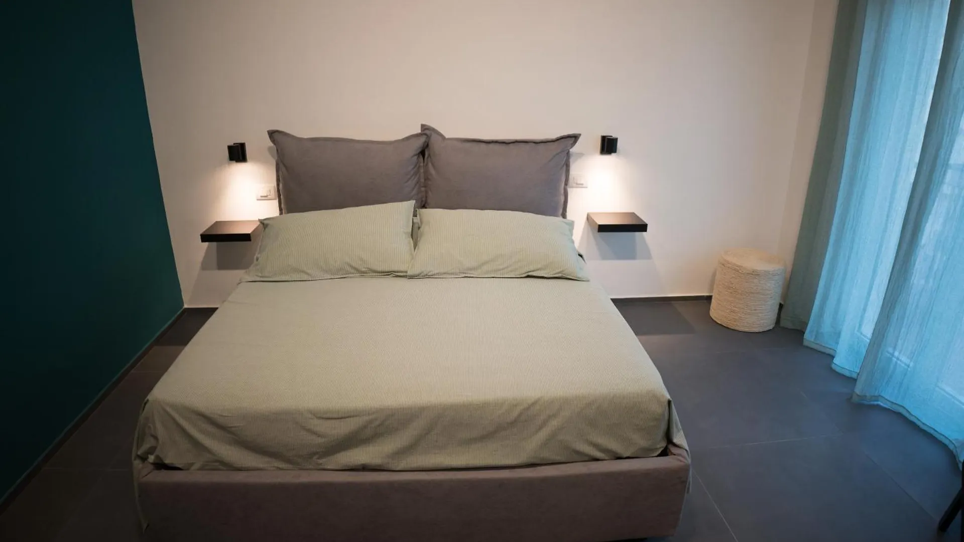 Okto Apartments Milazzo 0*,
